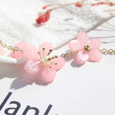 Sakura-Blumenarmband